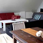 Dachwohnung Mit Wasserblick Und Eigenem Bootssteg