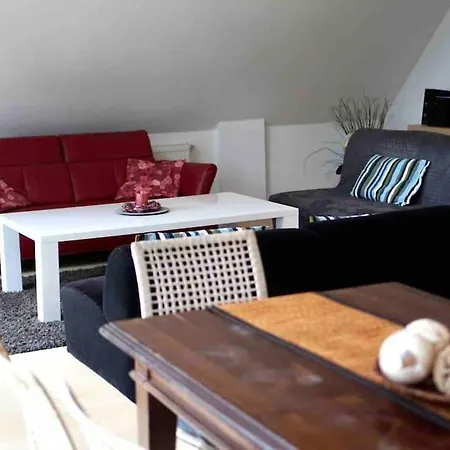 Dachwohnung Mit Wasserblick Und Eigenem Bootssteg Apartman *