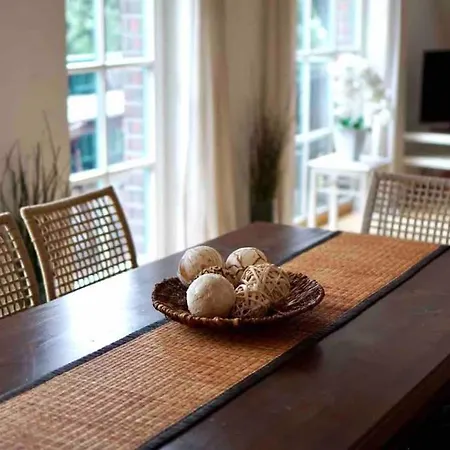 Dachwohnung Mit Wasserblick Und Eigenem Bootssteg