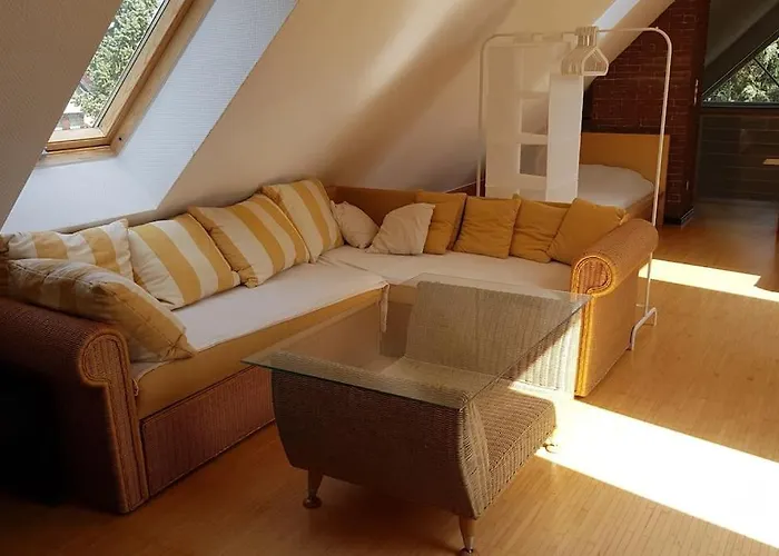 Dachwohnung Mit Wasserblick Und Eigenem Bootssteg Lägenhet