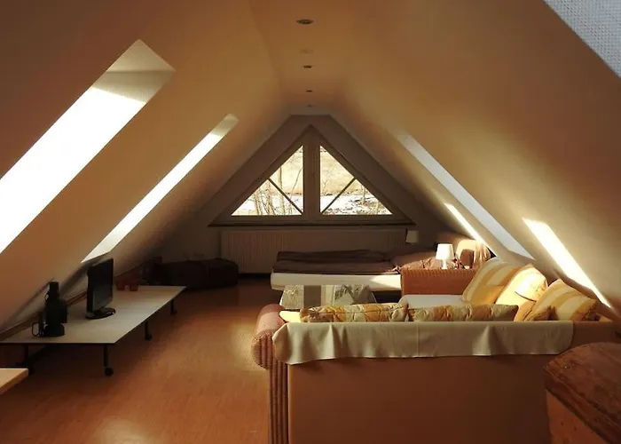 아파트 Dachwohnung Mit Wasserblick Und Eigenem Bootssteg