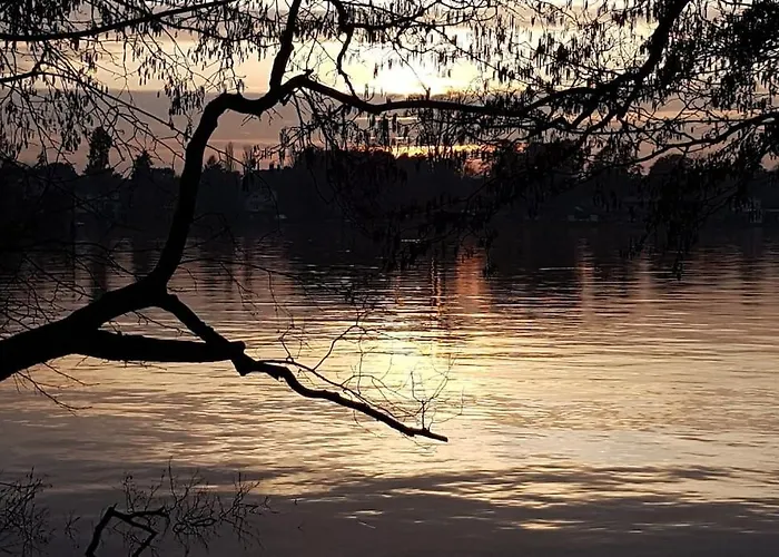 Lägenhet Dachwohnung Mit Wasserblick Und Eigenem Bootssteg *