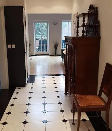 아파트 Dachwohnung Mit Wasserblick Und Eigenem Bootssteg *