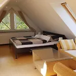 Dachwohnung Mit Wasserblick Und Eigenem Bootssteg Berlin