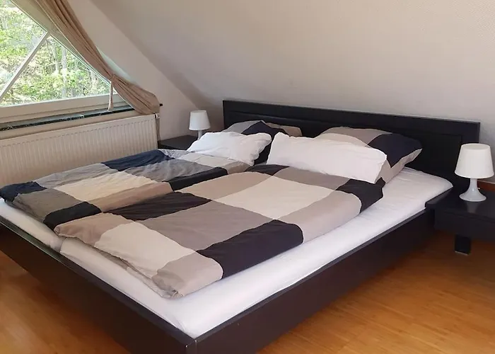 Appartement Dachwohnung Mit Wasserblick Und Eigenem Bootssteg