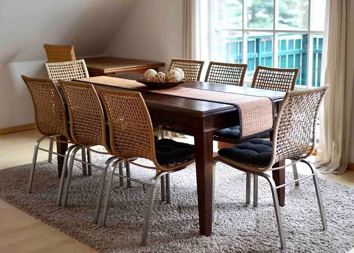 Appartement Dachwohnung Mit Wasserblick Und Eigenem Bootssteg *